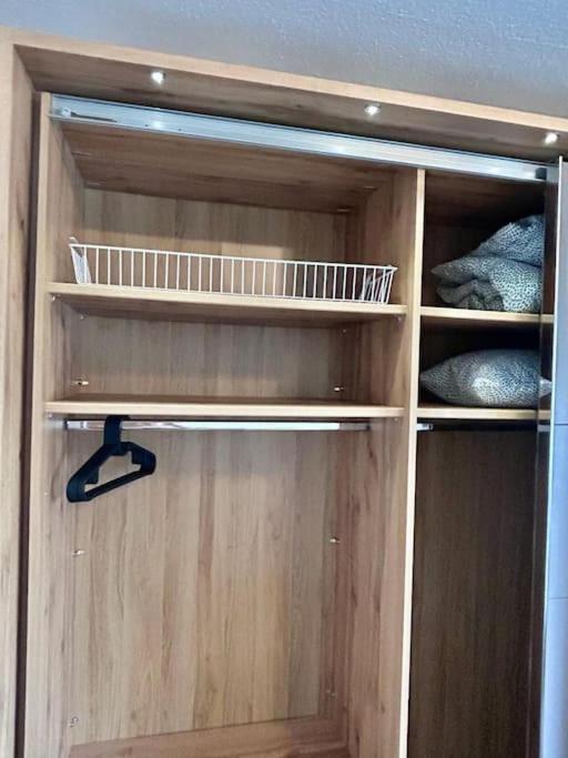 Moderne Ruhige Wohnung Bochum Angebunden Esterno foto